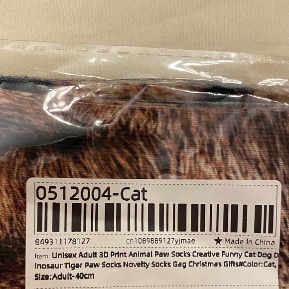 3D Cat Paws Top & Bottom Print Tube Socks | Pad around on kitty feet for fun - Picture 8 of 8